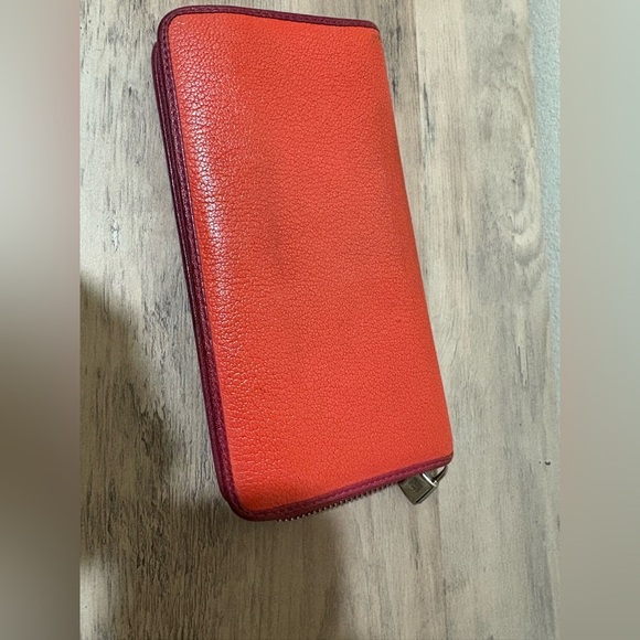 Loewe Fuchsia Leather Long Wallet - Picture 11 of 12